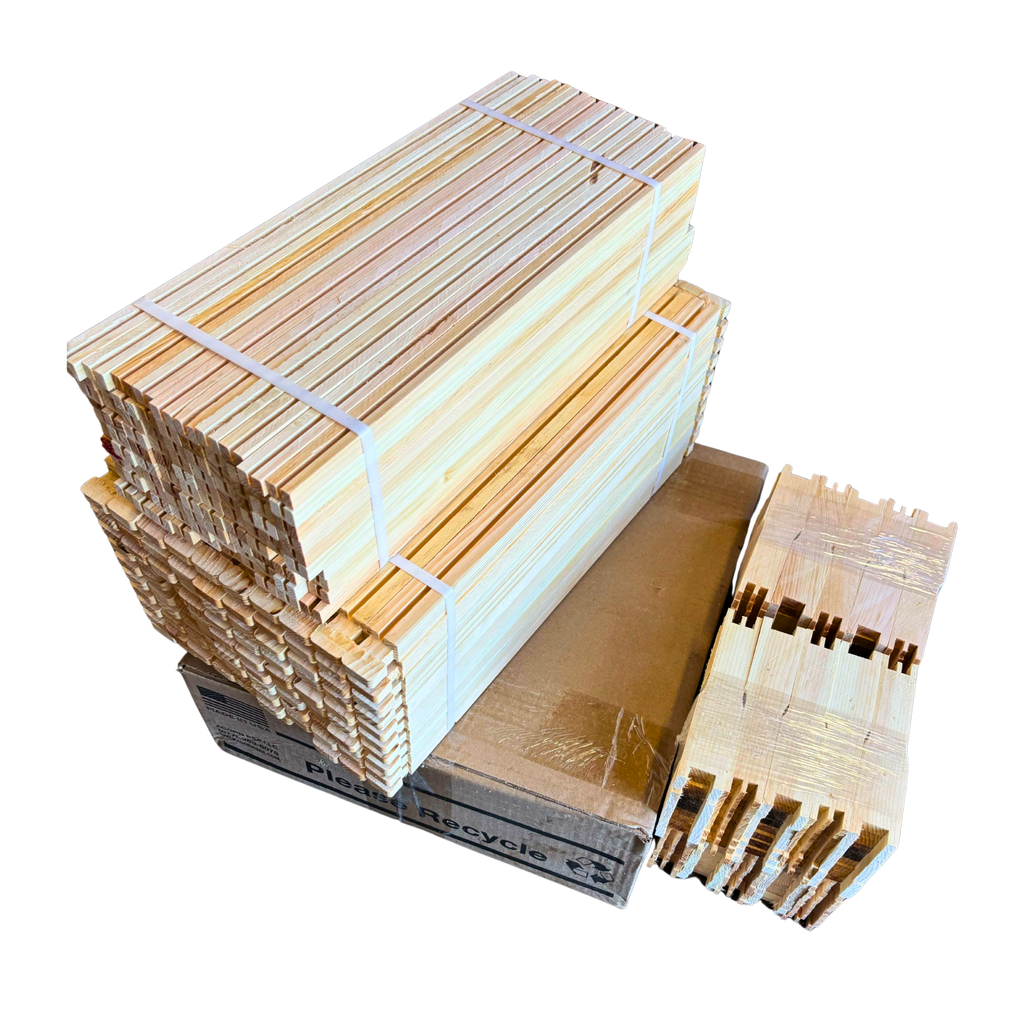 Medium 6 1/4-Inch Frame, Grooved Top / Grooved Bottom With Double Wax Foundation