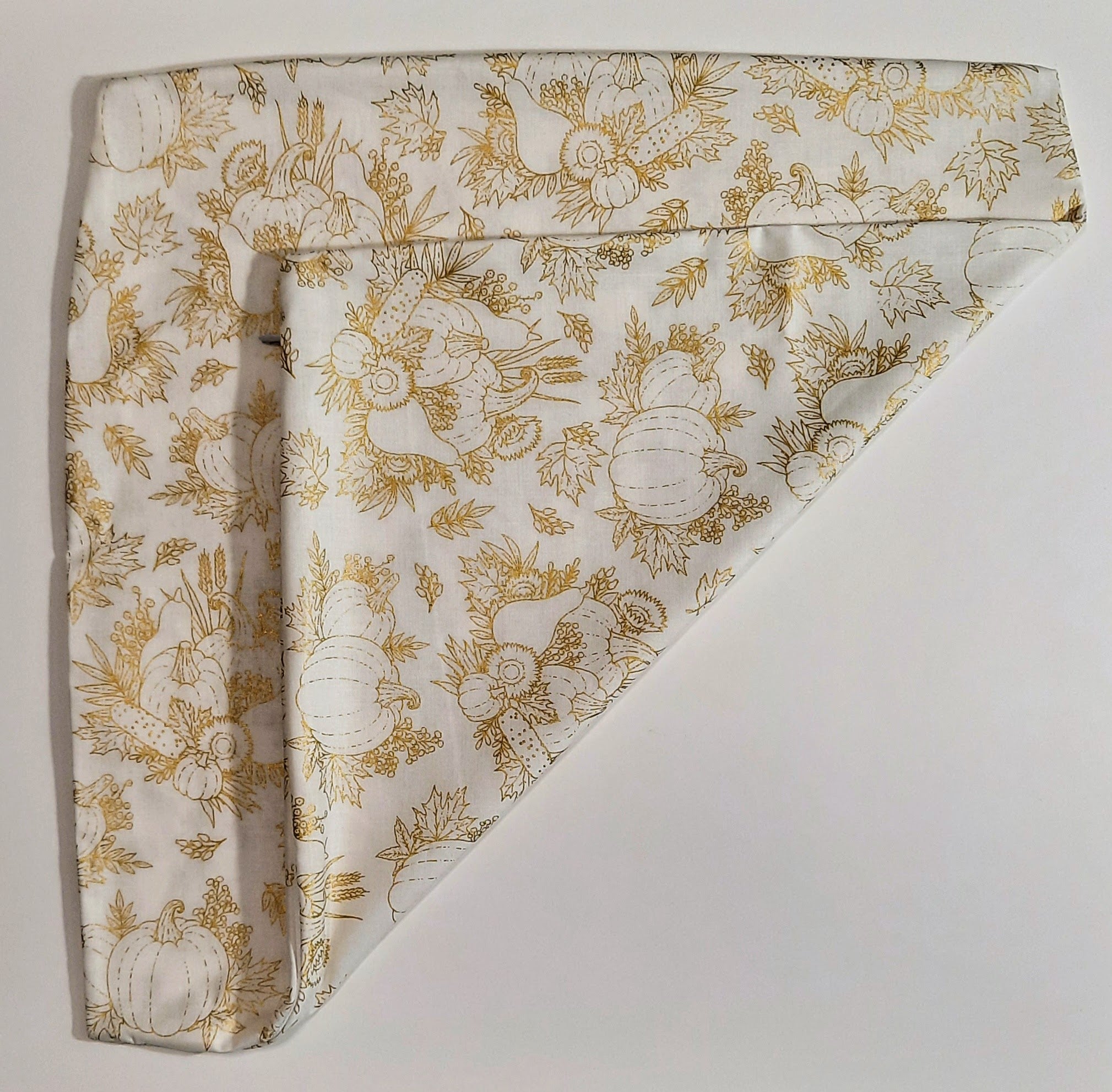 Handmade Pillow Cover: Insert Included: Size: 18"x18"