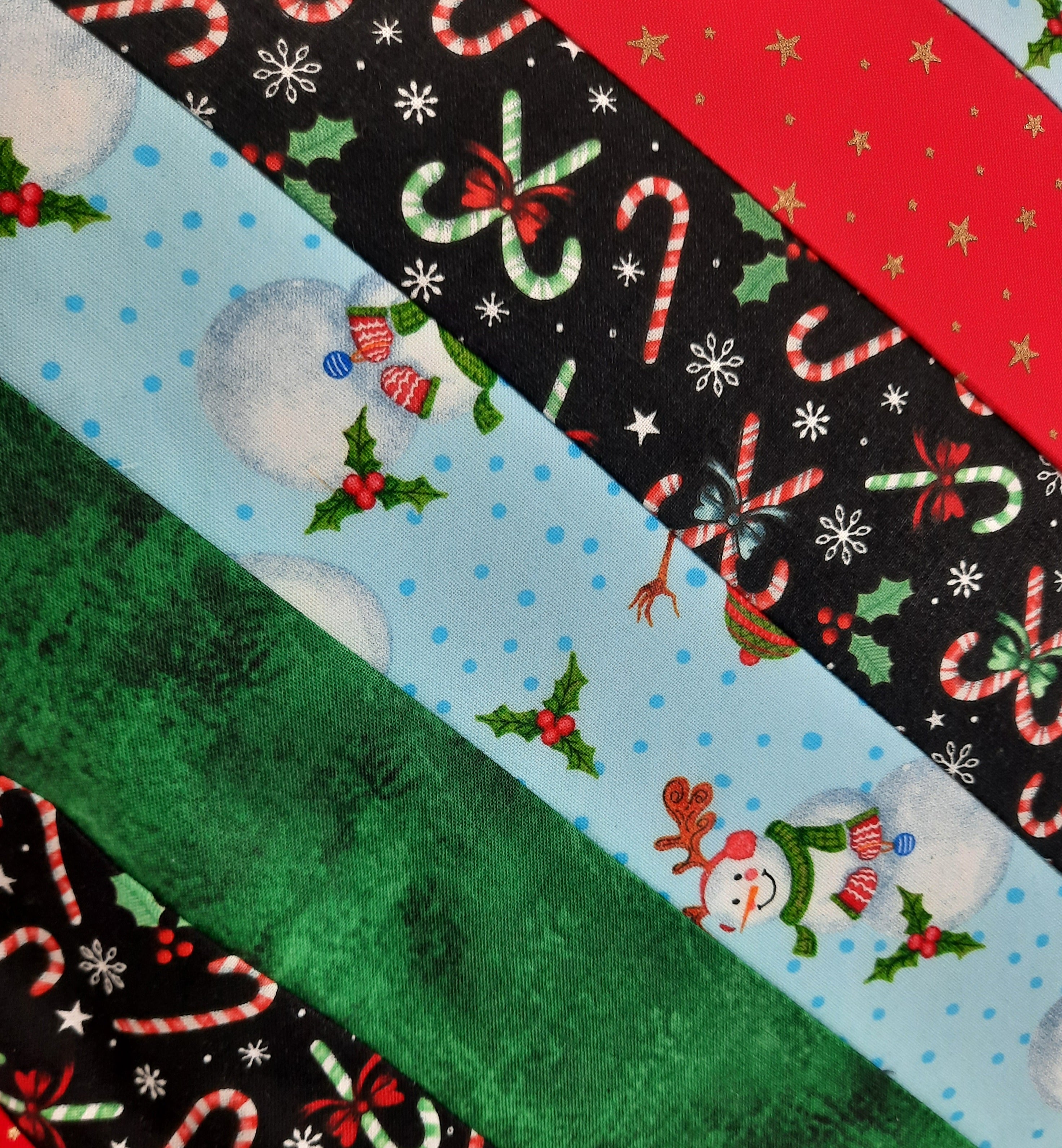 15"x15" Handmade Pillow Cover: Insert Included: Red/Green/snowman/candy cane