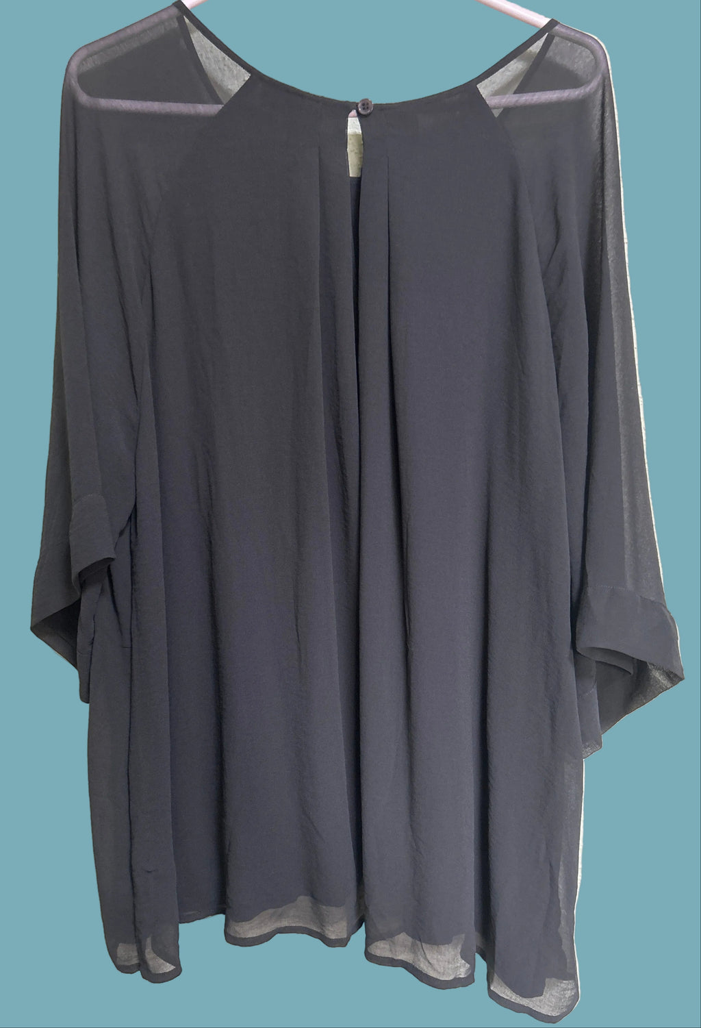 Women's long sleeve blouse in greenish black. Size 2x