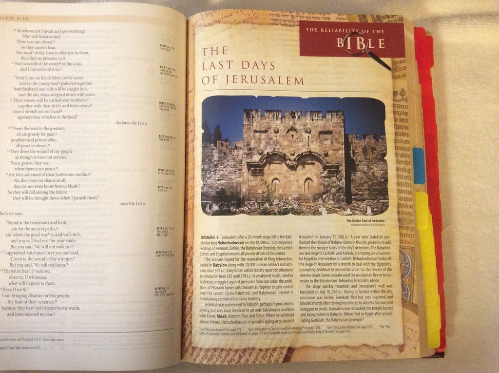 NIV Archaeological Study Bible: An Illustrated Walk-Through, Hardcover