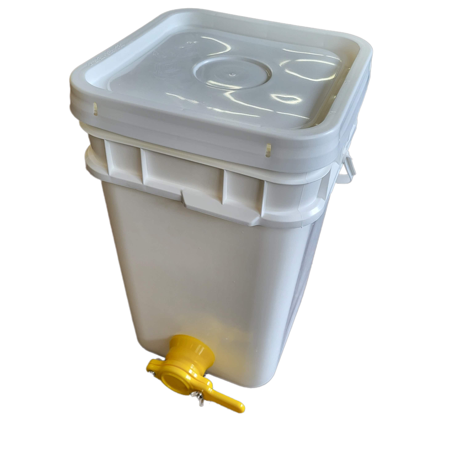 Bottling Bucket and Lid with Pre-Drilled Hole and Valve