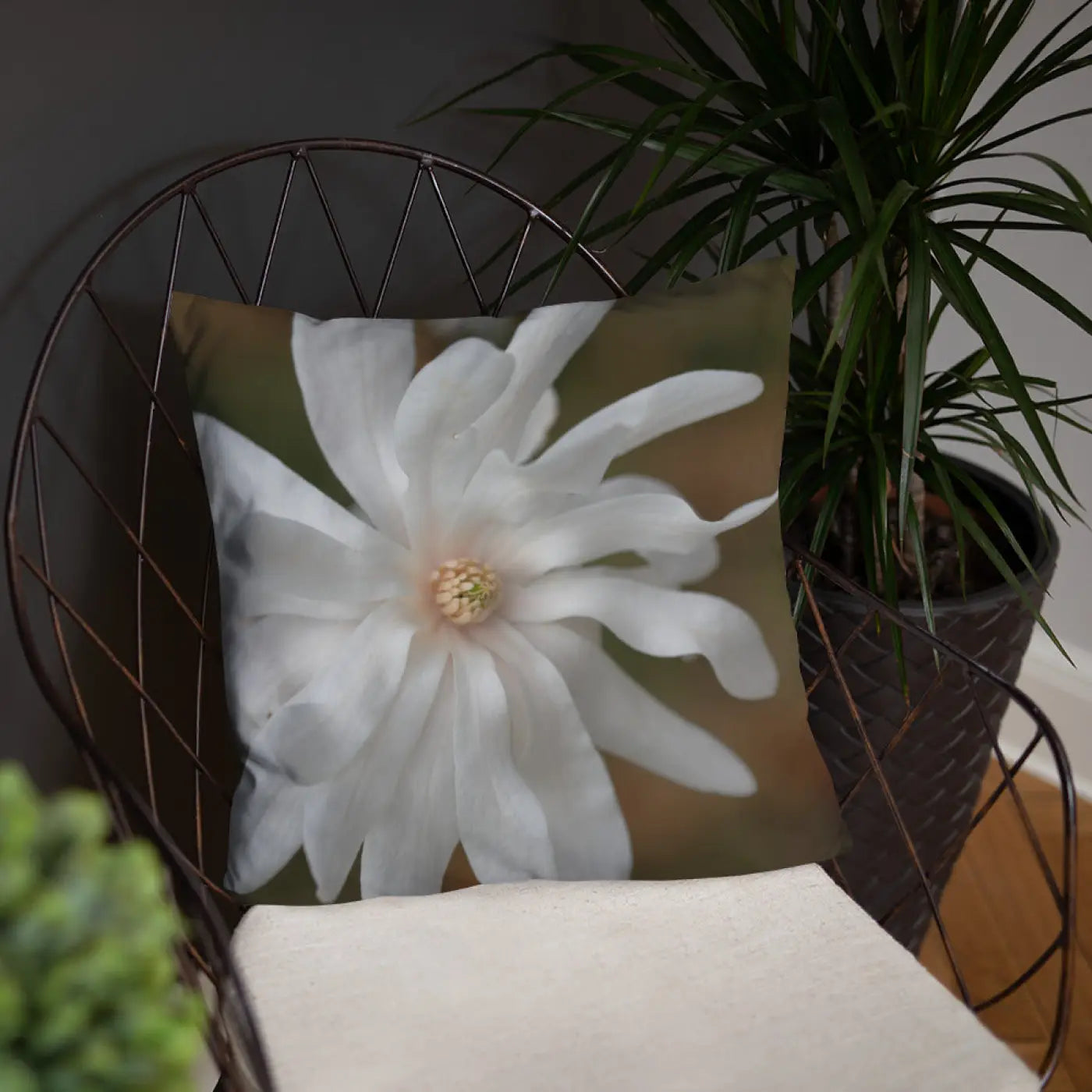 Magnolia Flower Throw Pillow – Insert Included - Dipaliz