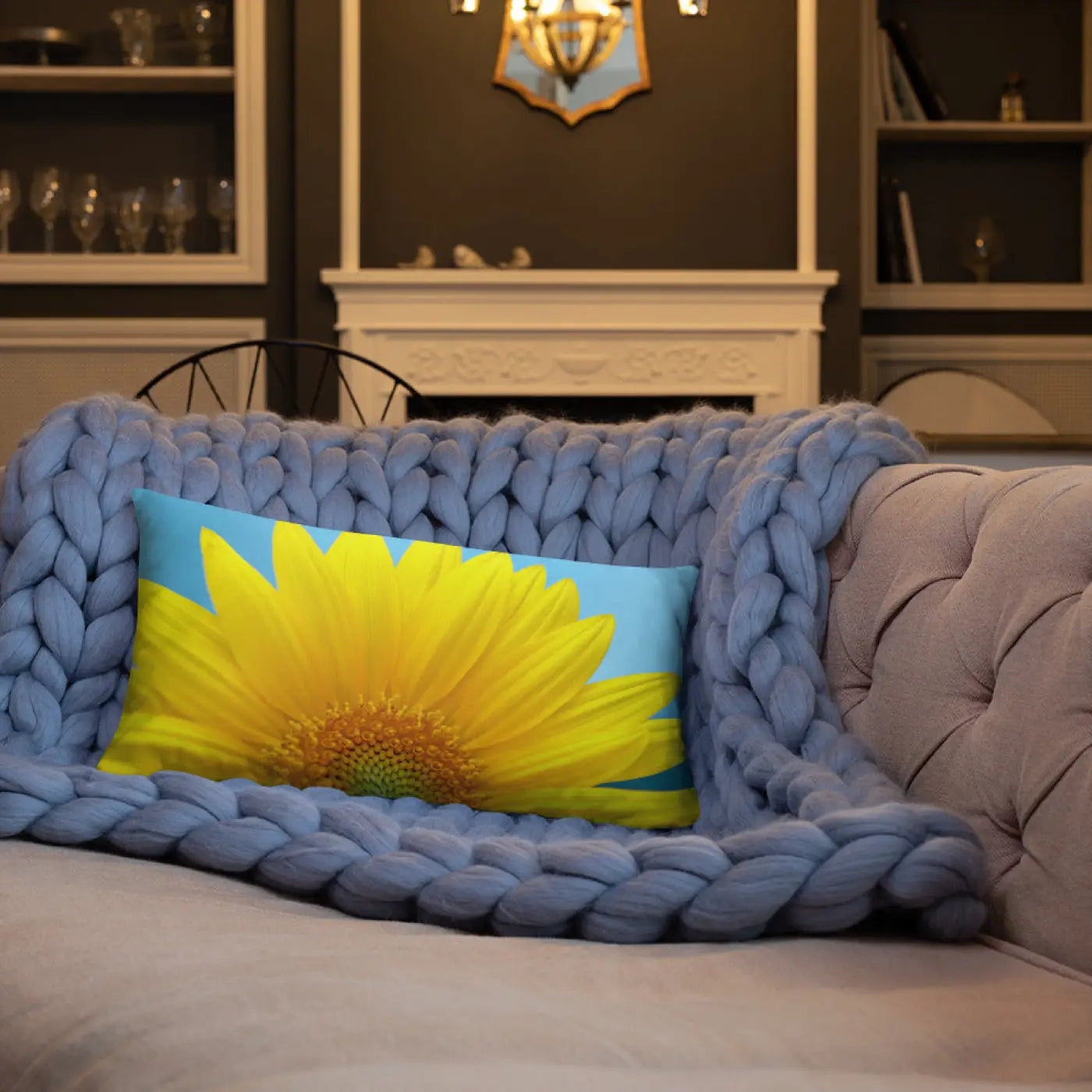 Sunflower Throw Pillow – Shape Retaining 18x18 - Dipaliz
